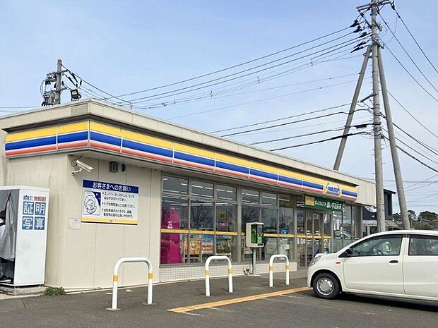 ミニストップ名取愛島郷店(約360m)
