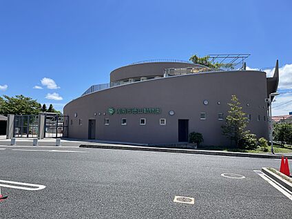 徳山動物園（北園） 約600ｍ(徒歩8分)