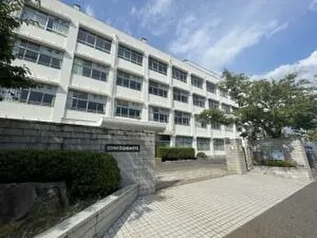 広島市立落合東小学校(約1,200m)