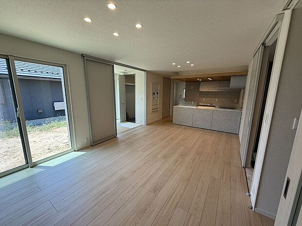 No.2/開放感のあるリビング(25年7月撮影)