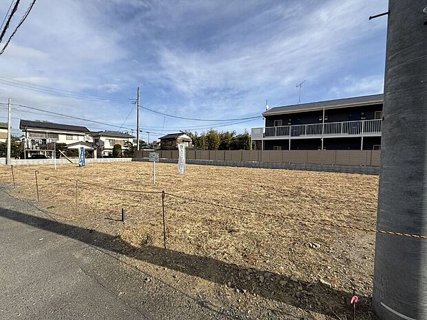 【価格改定】駅まで徒歩17分の距離。通勤・通学に便利です(25年12月撮影)