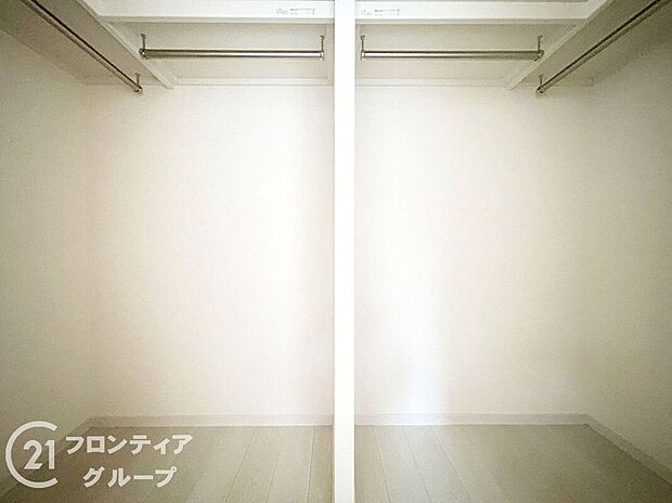 【収納】充実した収納スペースなので、お子様が大きくなって、荷物が増えてもたっぷり収納しておけますね