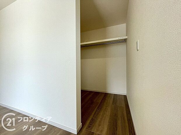 【収納】充実した収納スペースなので、お子様が大きくなって、荷物が増えてもたっぷり収納しておけますね