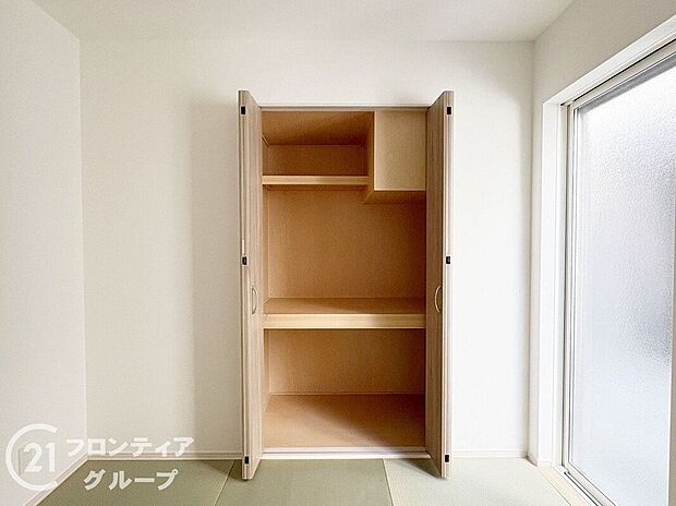 【収納】タタミスペースの押入れは、季節のものやお子様のおもちゃなどたくさん収納しておける便利なスペースです!