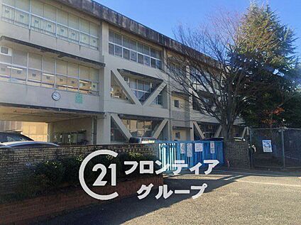 大和郡山市立片桐西小学校 540m