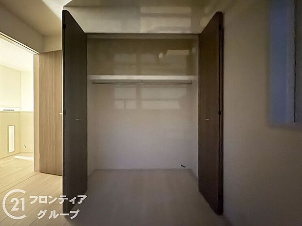 【収納】各室に収納スペ―スがありますのでお部屋スッキリ片付きますね