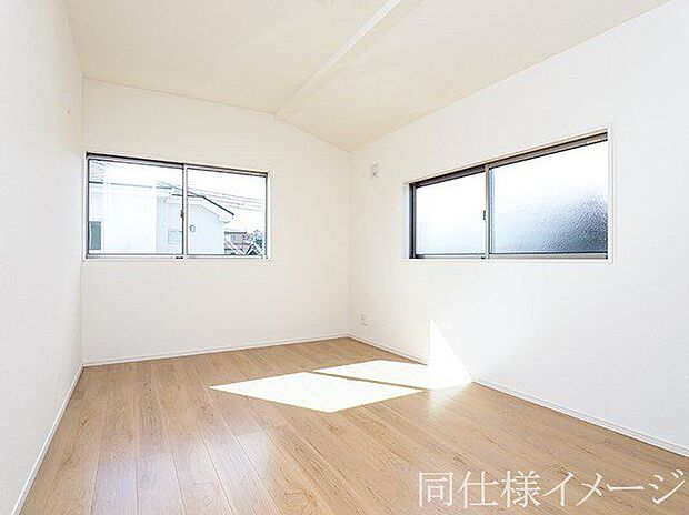 【同仕様画像 (その他内観)】\同仕様写真/寝室や子供部屋など用途多彩な明るい洋室!