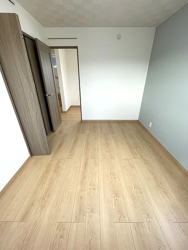 【洋室6帖】子供部屋にぴったりな６帖のお部屋は２室あります