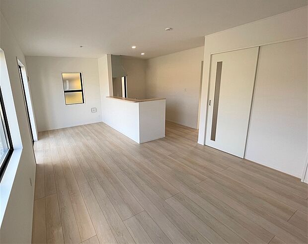 【リビング　】同社施工例写真