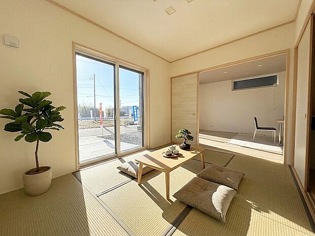 【和室】※掲載の室内写真は、現況写真にCG処理を施し家具・調度品を配置したイメージです。実際の販売物件には家具等は含まれません。