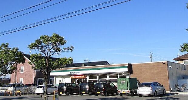ファミリーマート開出今店
