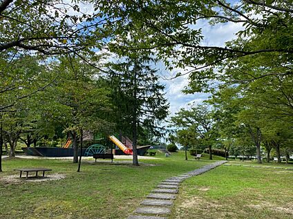 庄堺公園 約600ｍ