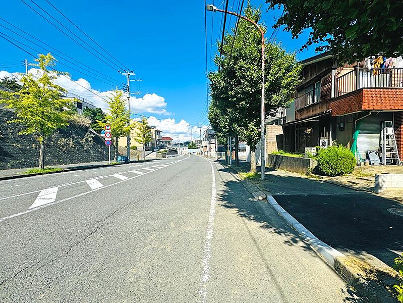 ☆☆風通しの良い住宅地☆☆  ゆとりのある住宅地　部屋の窓を開けるとそこには心地よい風が通りぬけます♪