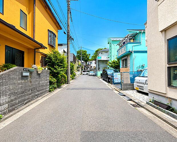 ☆☆風通しの良い住宅地☆☆ ゆとりのある住宅地 部屋の窓を開けるとそこには心地よい風が通りぬけます♪