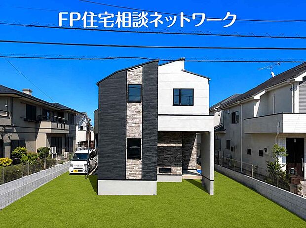 窓枠から切り取られたまるで写真のような澄み切った光景。季節の移り変わりとともに、ゆっくりと愛でる時のありがたみ。  ※人口芝はAIによるイメージ画像です。本物件には付帯しません。