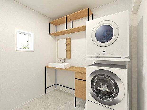 【内観】小窓からの朝日を感じながら洗顔　気持ちのよい朝を作ってくれるパウダールーム