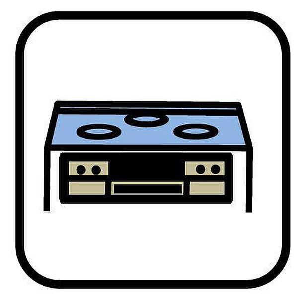 【三口コンロ】大きなシステムキッチンには三口コンロが標準装備♪調理をしながら作り置きしていた料理を温め直すときや煮込み料理を作った時の鍋の置き場所としてなど、調理をしながらちょっとした一品を加えたいときなどに3口目