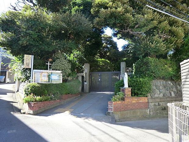 セント・メリー幼稚園（約850m・徒歩11分）