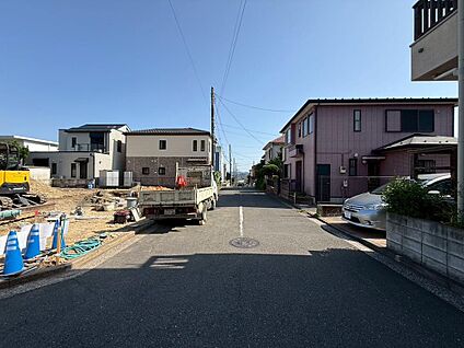 前面道路含む現地写真