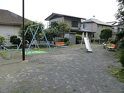 赤井谷第二公園 70m