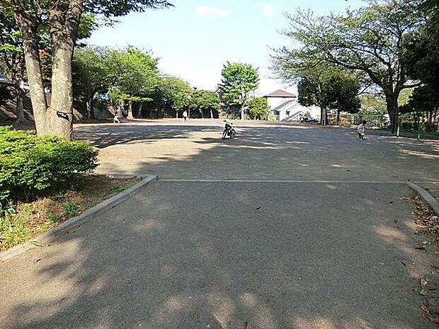 平戸第二公園(約290m)