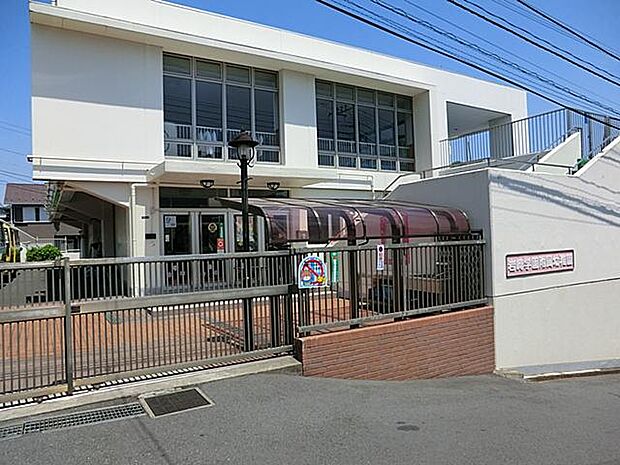 岩崎学園附属幼稚園(約220m)