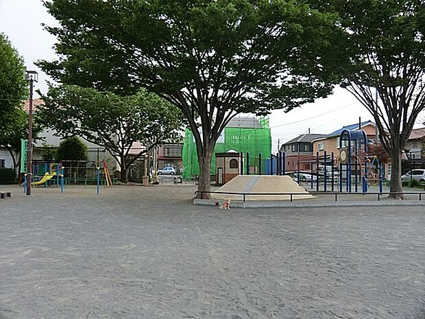 和泉町小谷山公園(約65m)