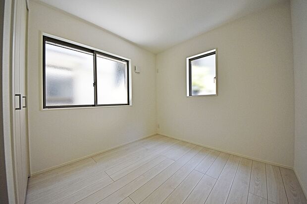 一人ひとりの大切なプライベート空間。ゆとりある広さで、一人の時間をゆったりと過ごせる安らぐお部屋になるはずです。