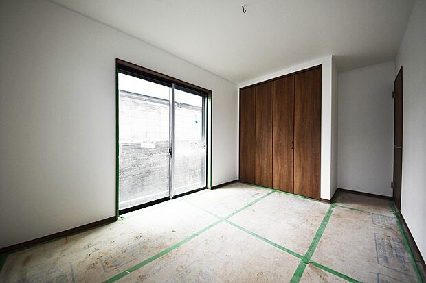 一人ひとりの大切なプライベート空間。ゆとりある広さで、一人の時間をゆったりと過ごせる安らぐお部屋になるはずです。