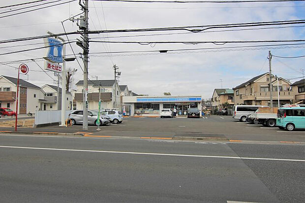 ローソン　小川一丁目店（約106m）