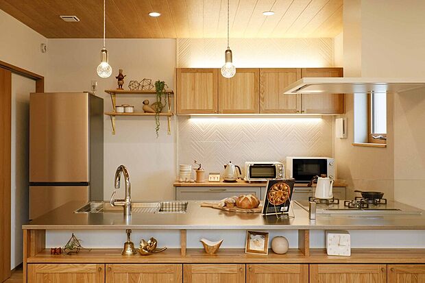 設計士と理想のお住まいをつくりませんか。（当社施工実例）