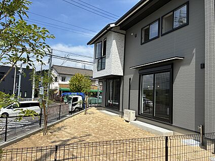 W-24　お庭（南側）