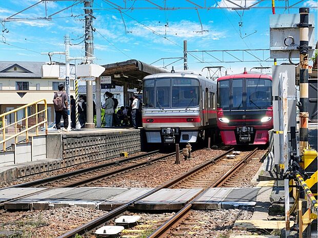 名鉄河和線「富貴駅」（約1m）