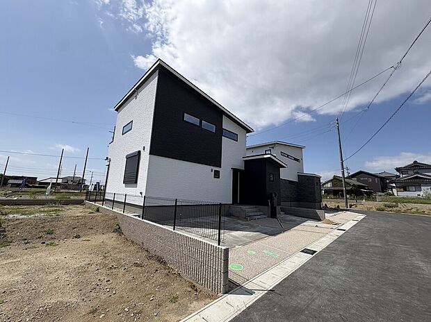 【現地街並み】これから育ちゆく、50区画のニュータウンです。