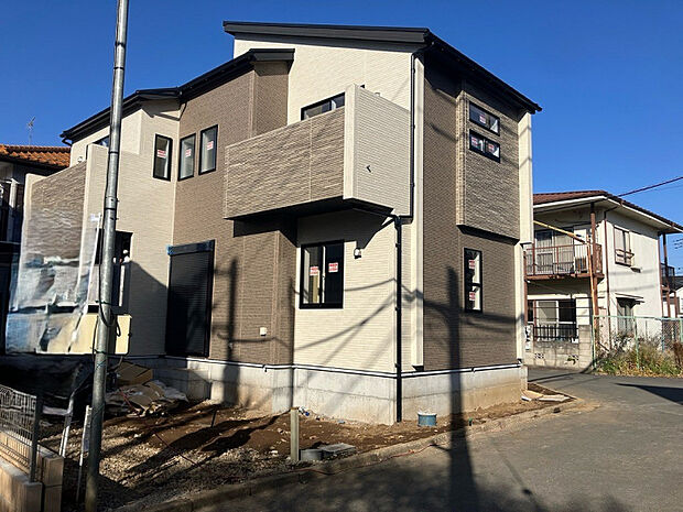 現地外観写真(2025年11月撮影) 足場が外れました