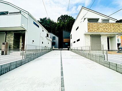 【分譲地街並み】