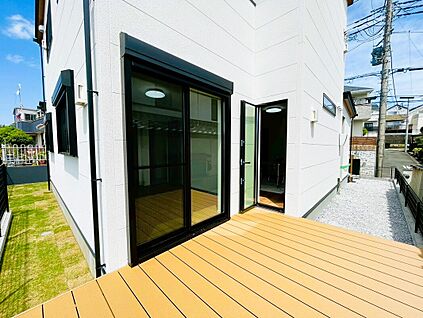 【ウッドデッキ】