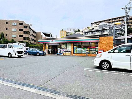 セブンイレブン川崎犬蔵2丁目店 351ｍ(徒歩5分)