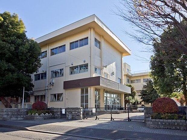 相模原市立上鶴間中学校（約850m）