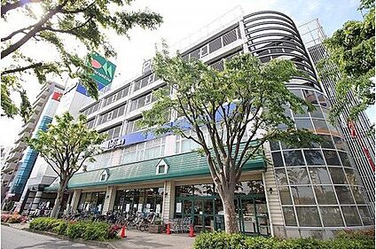 マルエツ　鶴川店 2800m(徒歩35分)
