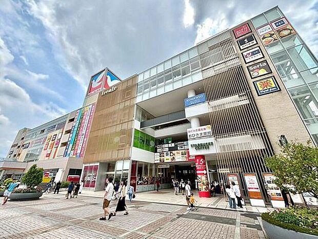 フレンテ南大沢(約1,400m)