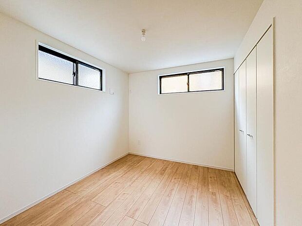 【洋室5.2帖】お子様のお部屋にぴったりなスペース