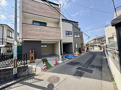 2号棟【前面道路】