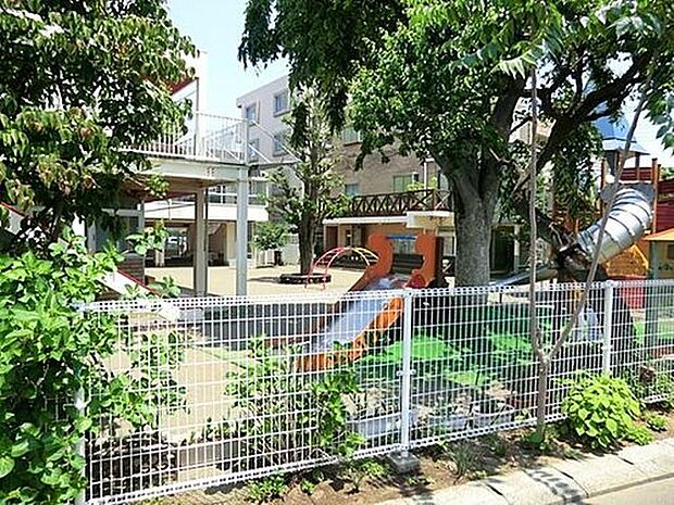 黎明幼稚園(約350m)