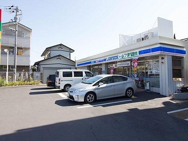ローソンフタバ図書GIGA大宮店(約240m)