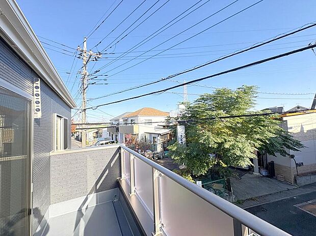 【【眺望】】遮る高い建物のない、開放的な眺望・第2種住居専用地域の街並み