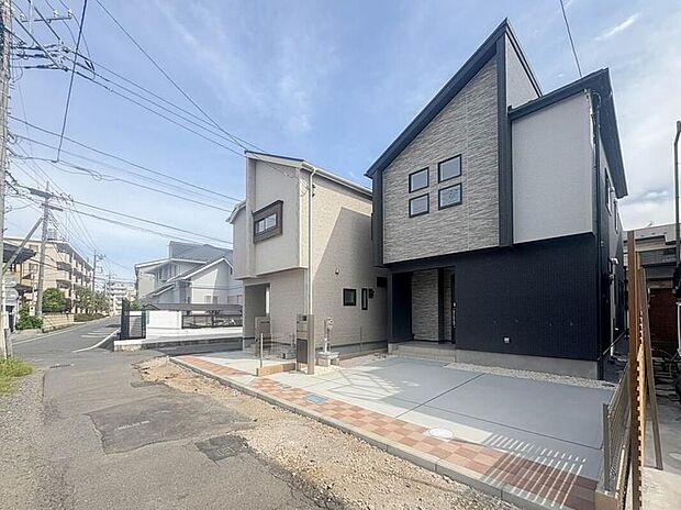 【【前面道路】】車の通行が少ないので、静かな住環境を維持することができます。