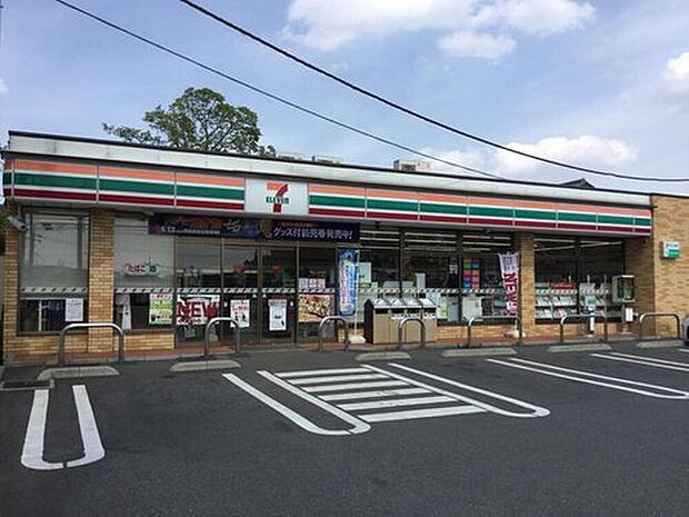 セブンイレブンさいたま太田窪5丁目店（約450m）