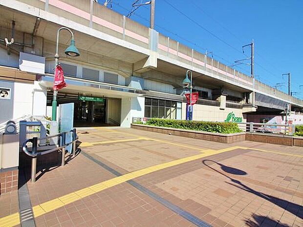 武蔵浦和駅まで1200m