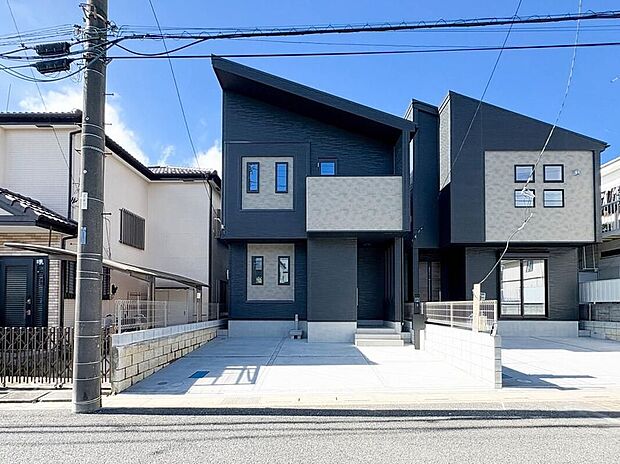 【現地外観写真】住む人を映し出す洗練された佇まいは、いつまでも輝き続けながらいつしか街の風景に溶け込んでいきます。